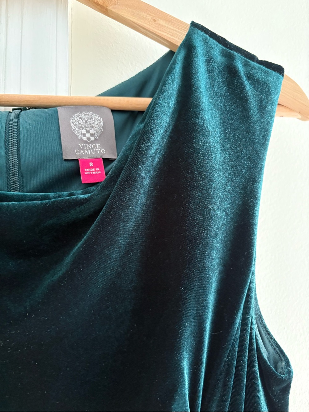 Vince Camuto Teal Velvet Sleeveless Camisole